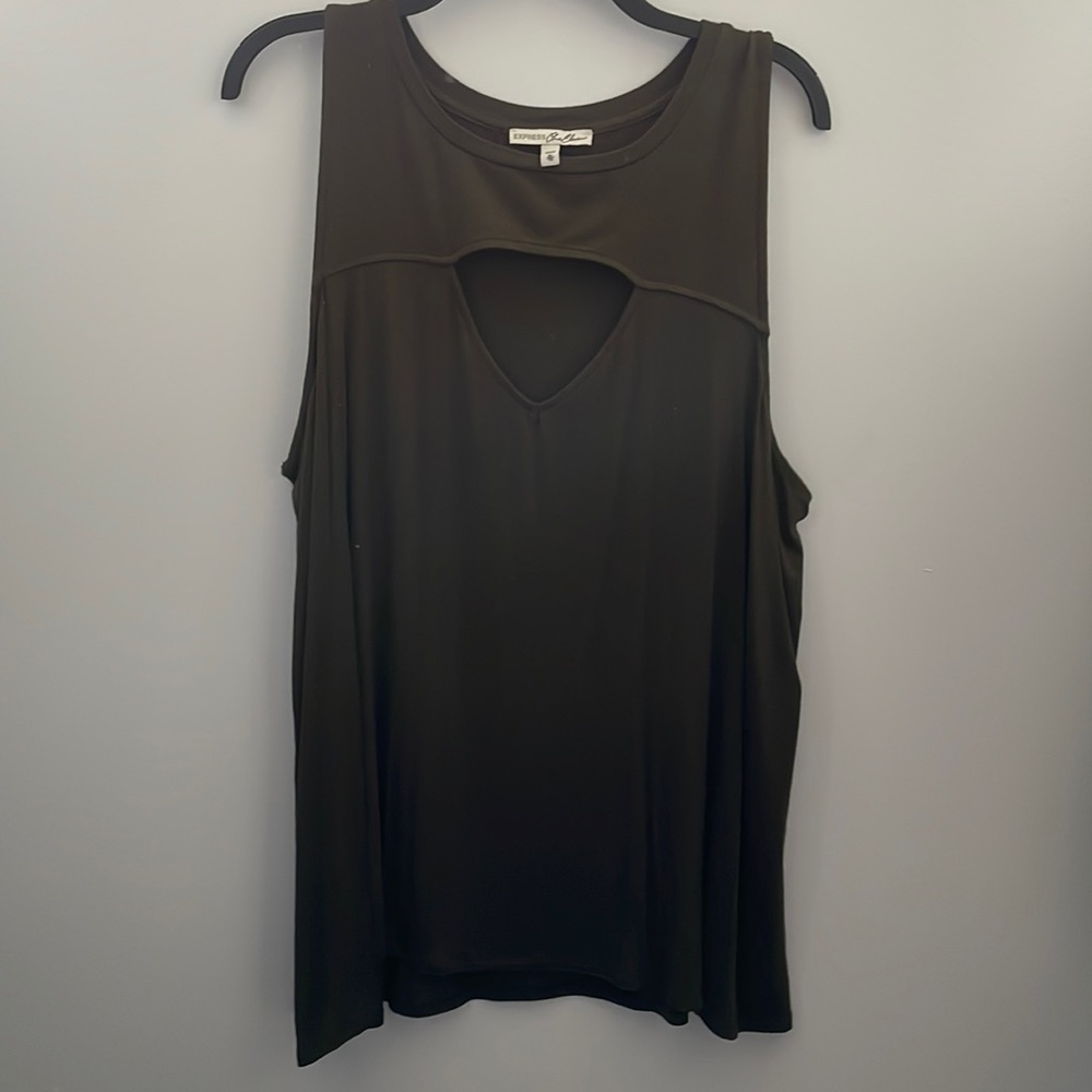 Express Cutout Tank